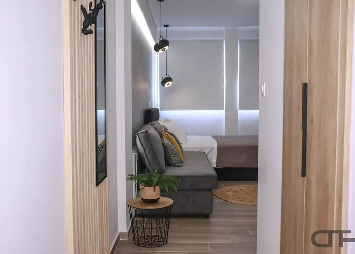 New Deluxe 1 Downtown Thessaloniki-fully Equipped Апартаменты